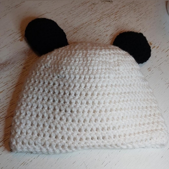 Panda Bear Adult Handmade Beanie Stocking Hat Crochet Animal Winter Warm Cozy - Picture 5 of 8